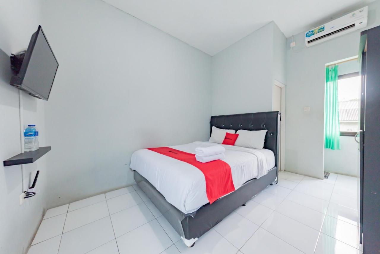 Reddoorz Syariah Near Rs Hermina Sukabumi Exteriér fotografie