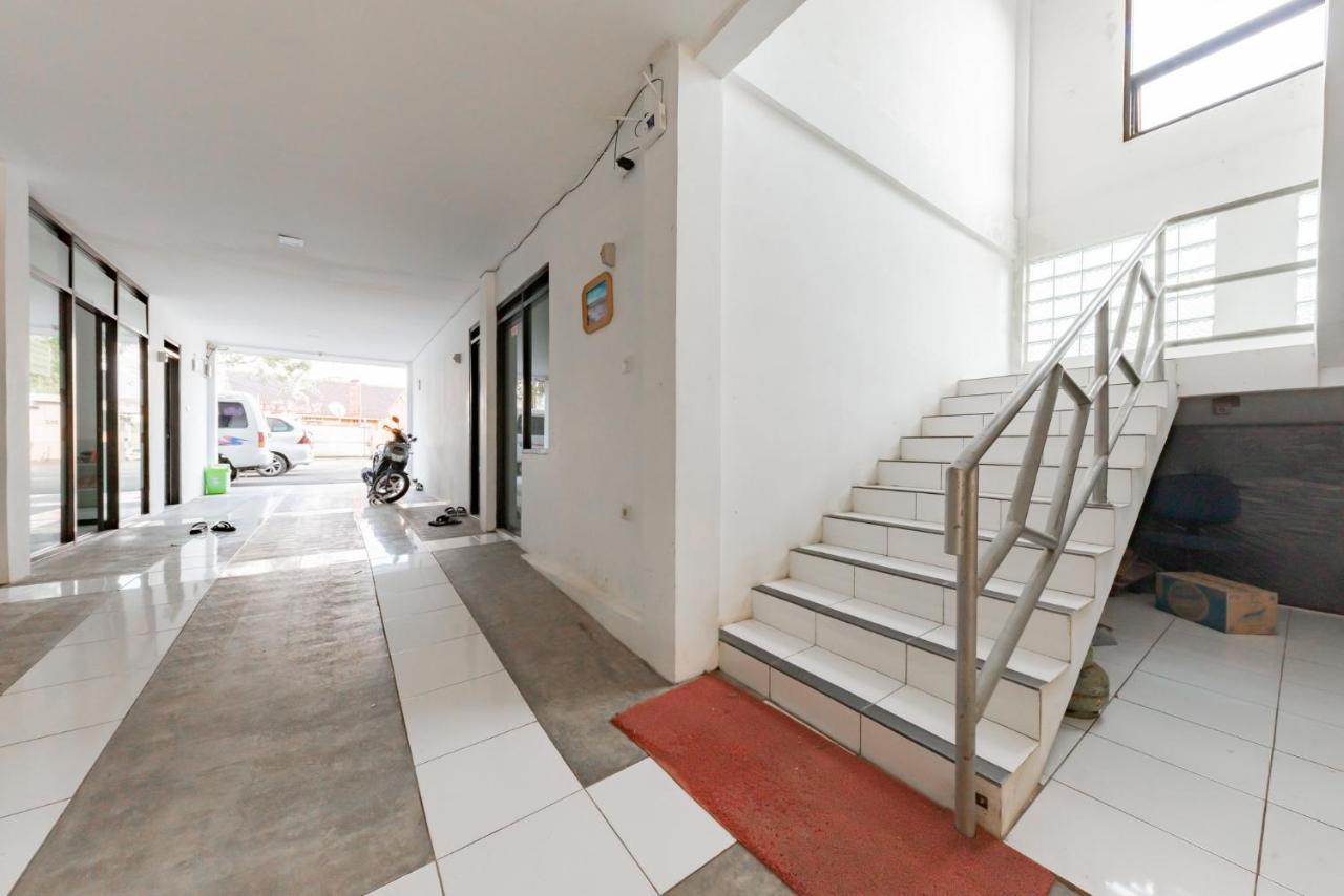 Reddoorz Syariah Near Rs Hermina Sukabumi Exteriér fotografie